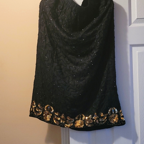 NWT TWO PIECE Medium Sequin Set - Picture 4 of 6